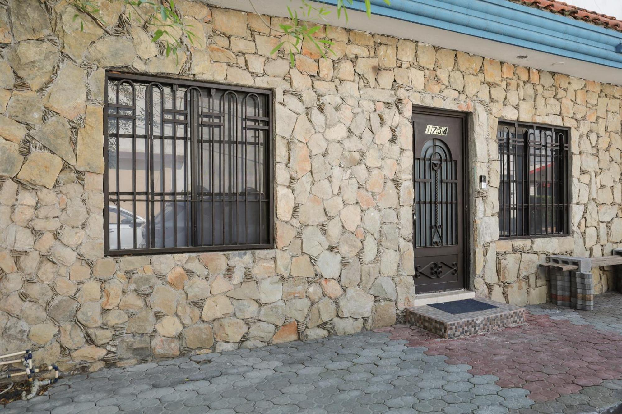 Antique Guest House Fundidora Monterrey Exteriör bild
